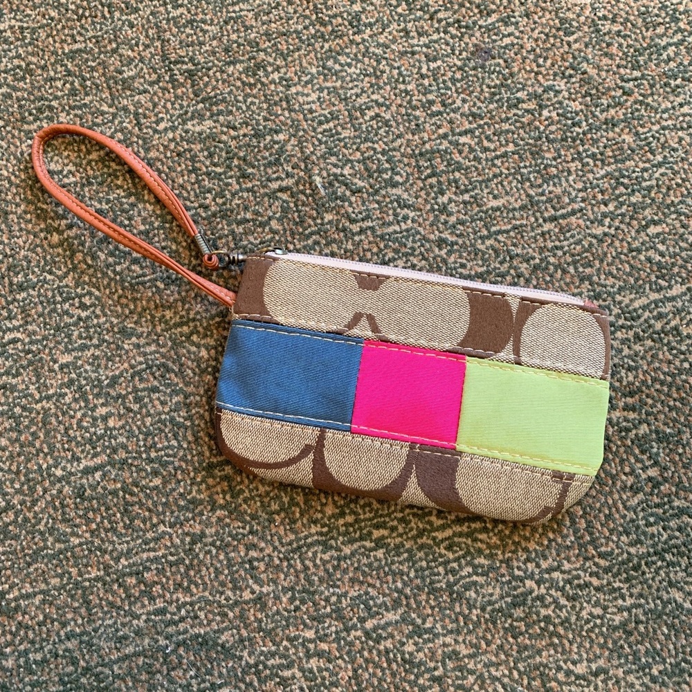Mini Coach wrist wallet